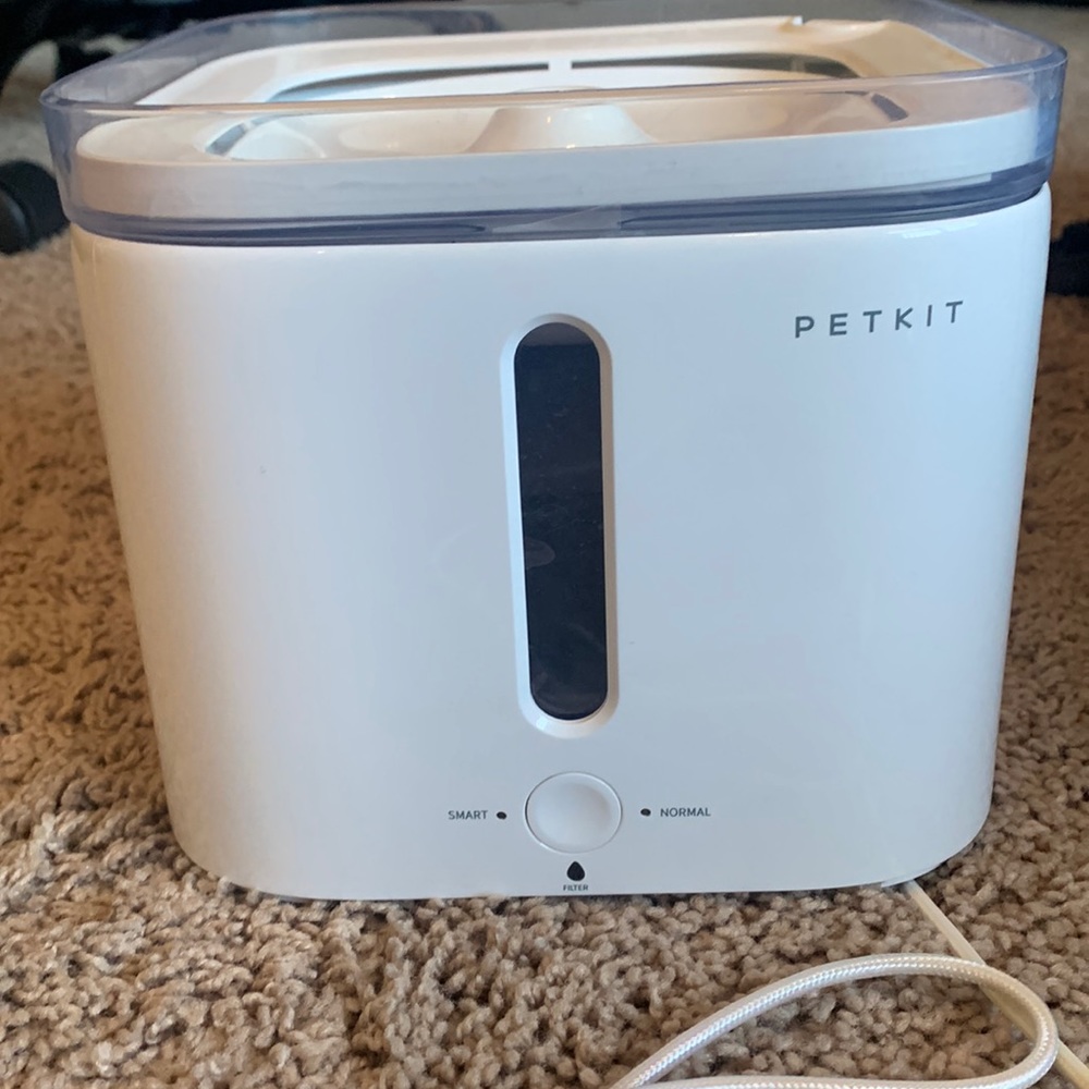 Automatic Pet Water Fountain WITH FILTER